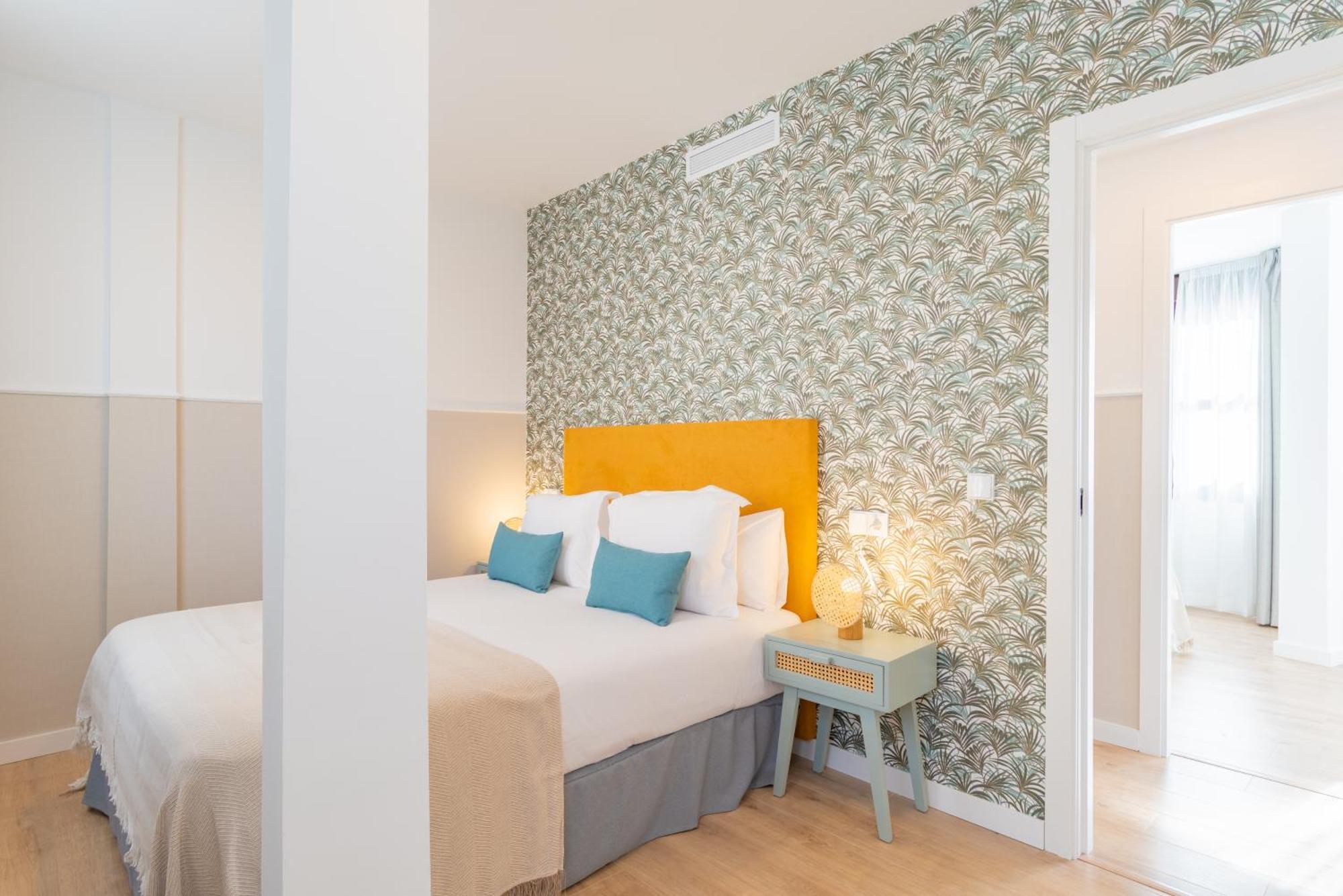 Feelathome Atarazanas Apartments Malaga Exterior photo