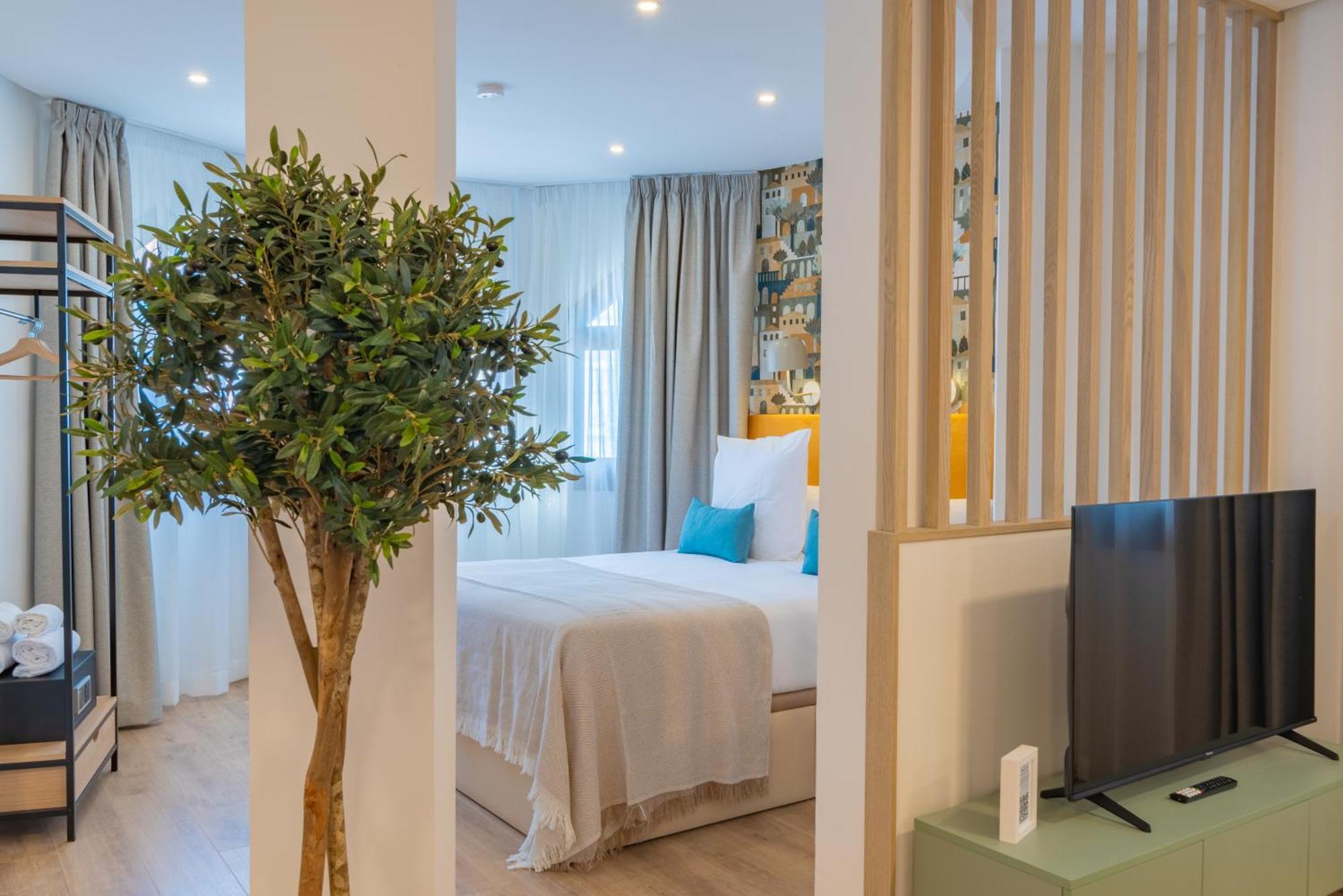Feelathome Atarazanas Apartments Malaga Exterior photo